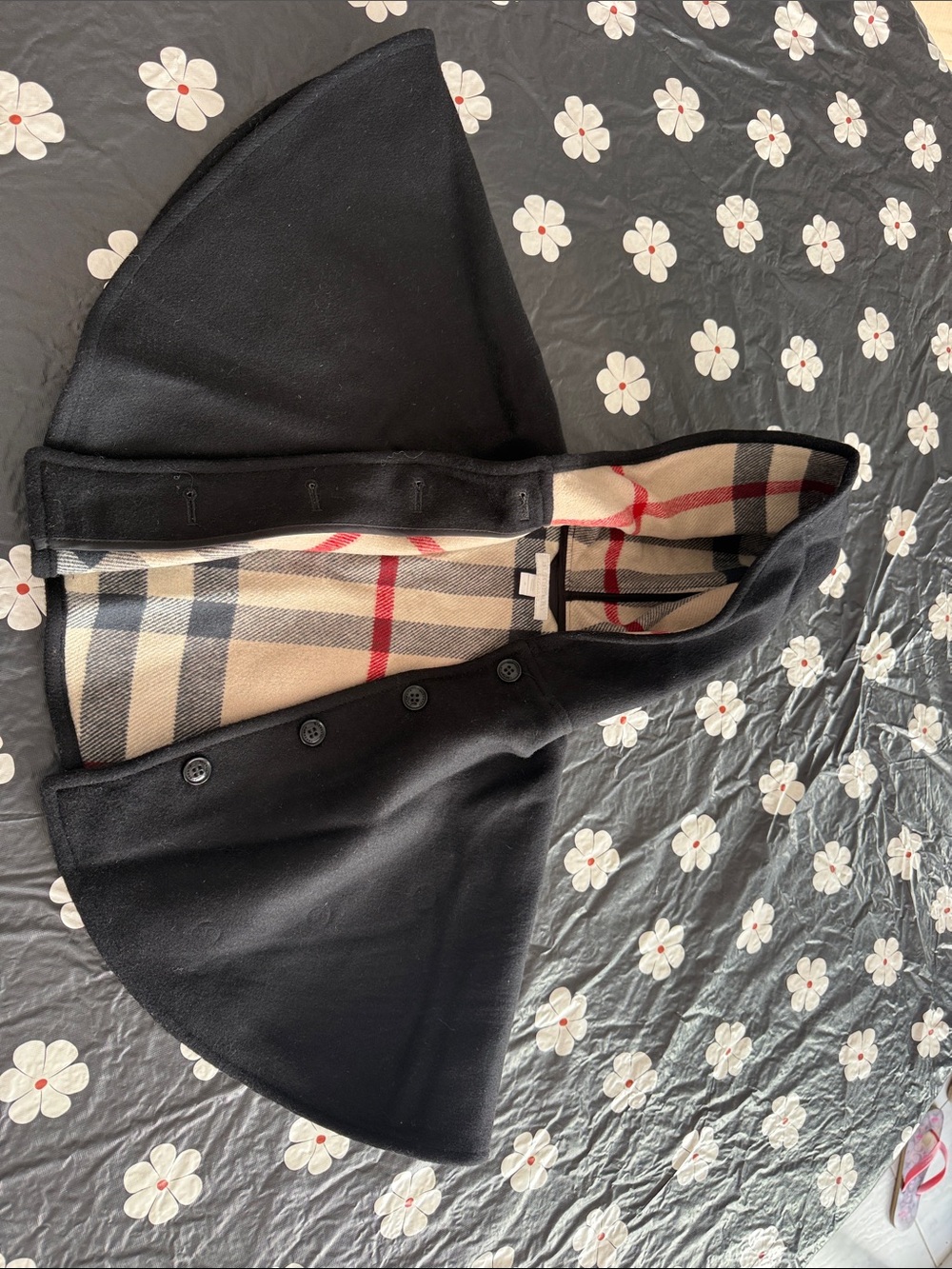 Authentic Burberry Kids Black Hooded Wool Cape Coat with Classic Check Lining